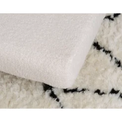 Roveen Fold Out Chair White - Powell Company -Lush Living Store GUEST bf22d50b 250a 408a a20d cae87400f4e7