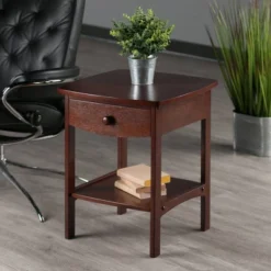 End Table Walnut - Winsome -Lush Living Store GUEST d9e2827e 1660 44b6 ba4c 3c62c5a24cd0